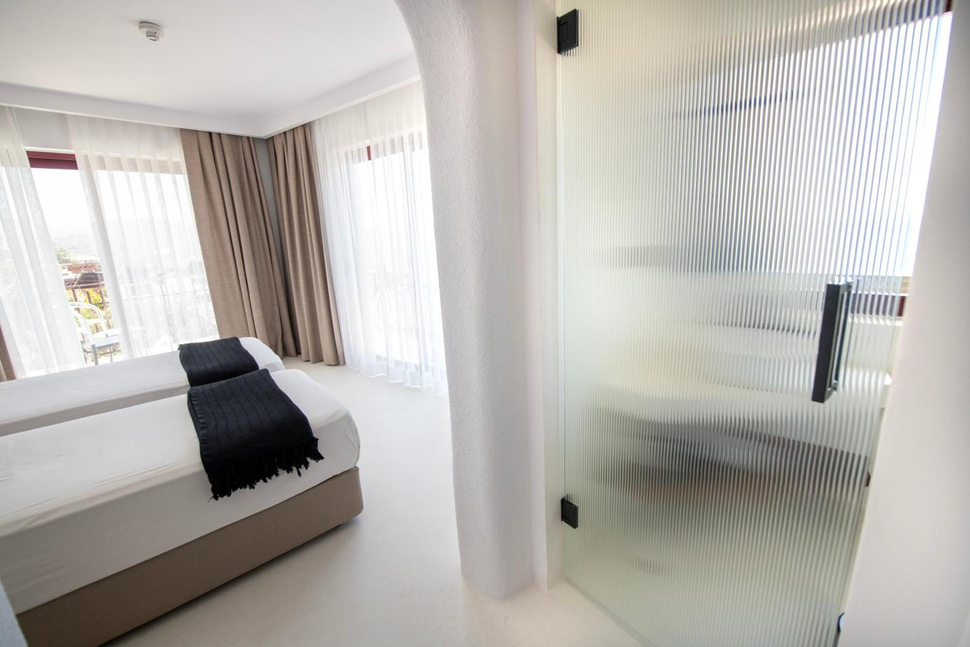 Hotel Begonvil Каш Екстериор снимка