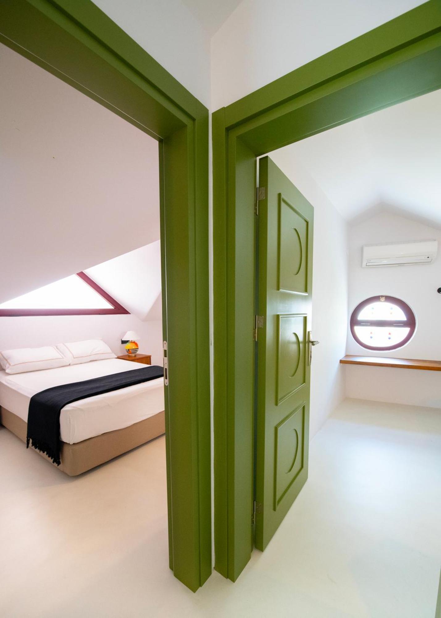 Hotel Begonvil Каш Екстериор снимка